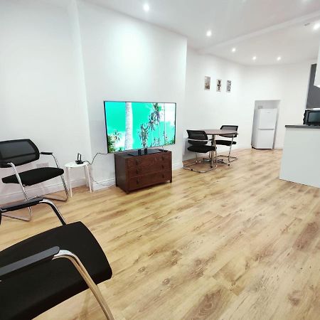 3 Bed Flat Close To Liverpool St & Brick Lane Londres Extérieur photo
